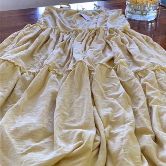 Sundry Tiered Midi Dress - Picture 4 of 6